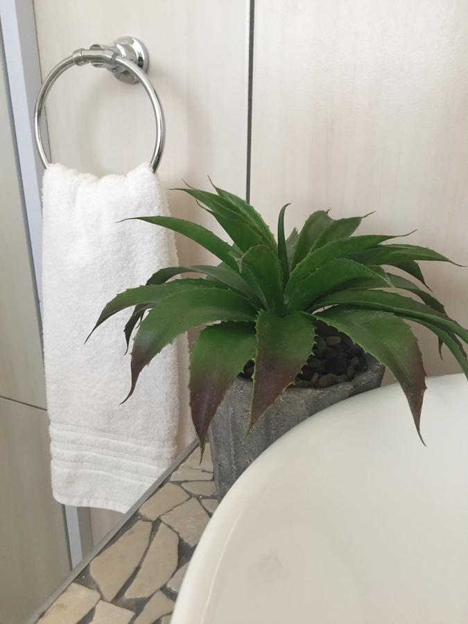 Aloe Croft Guest House Хоуик Екстериор снимка